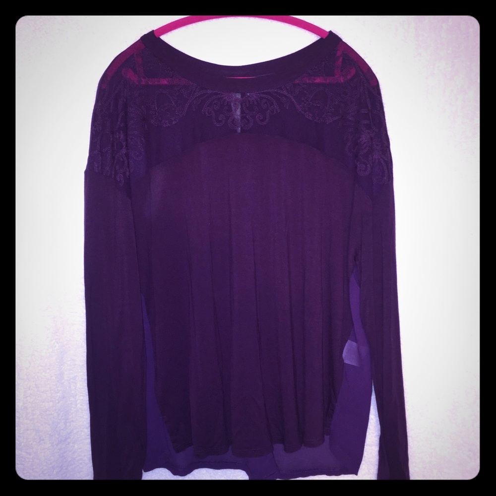 Old Navy top. Size XXL.